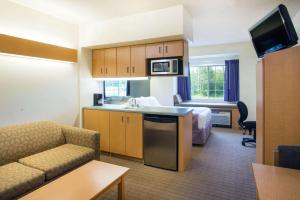 Imagen de la galería de Microtel Inn & Suites by Wyndham Plattsburgh, en Plattsburgh