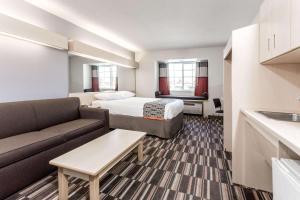 Galeriebild der Unterkunft Microtel Inn & Suites Modesto in Ceres