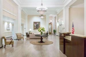 صورة لـ The George Washington - A Wyndham Grand Hotel في وينشستر