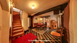 Fotografie z fotogalerie ubytování Lehmgefühl, Design Vier, La Petite Maison v destinaci Trier