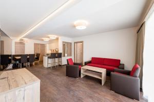 Kuchnia lub aneks kuchenny w obiekcie A Casa Saphir Appartement-Hotel