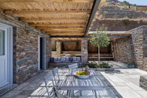 Patio alebo iná vonkajšia časť ubytovania Xyla Beach Studios