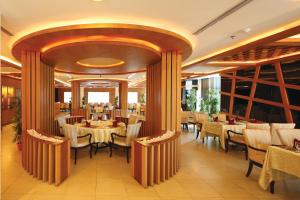 Ruang duduk di Windsor Rajadhani Hotel