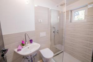 Koupelna v ubytování Luxury Villa FUTURE