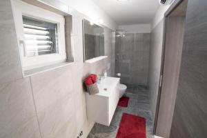 Koupelna v ubytování Luxury Villa FUTURE