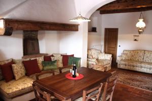Posezení v ubytování Podere Fichereto Tuscany Apartment in Florence countryside