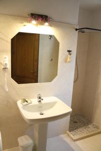 Koupelna v ubytování Podere Fichereto Tuscany Apartment in Florence countryside