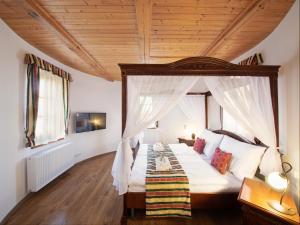 Ein Bett oder Betten in einem Zimmer der Unterkunft Residence Safari Resort - Chateau