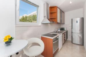 Η κουζίνα ή μικρή κουζίνα στο Apartment Ines