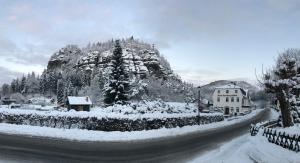 Hotel am Berg Oybin garni v zimě