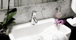 Bagno di Nafs Hotel