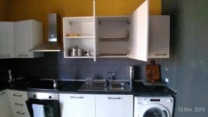 Kuchyňa alebo kuchynka v ubytovaní Villa Vacanze Giuseppe