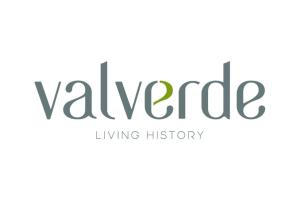 Um certificado, prémio, placa ou documento mostrado em Casa Valverde I