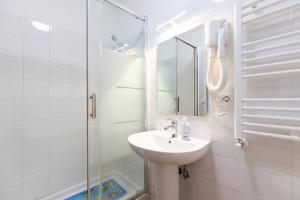 Kúpeľňa v ubytovaní Roma Enrico Guesthouse