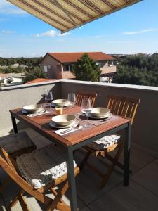 En balkon eller terrasse på Apartment Sunset Mandre