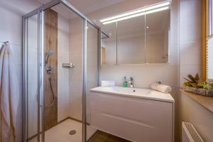 A bathroom at Appartements Fortuna