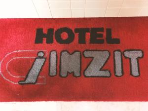 Certificato, attestato, insegna o altro documento esposto da Hotel Imzit Dobrinja