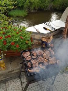 Εγκαταστάσεις μπάρμπεκιου για όλους τους επισκέπτες της βίλας