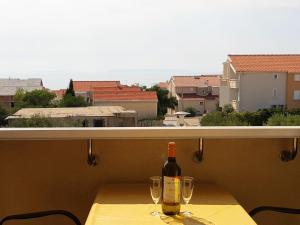 Ein Balkon oder eine Terrasse in der Unterkunft Apartment Blue Sky
