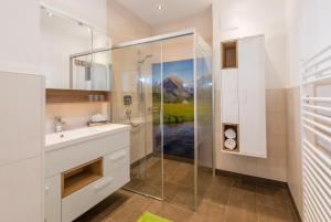 Kúpeľňa v ubytovaní Appartement - das kleine Bleiberger by Schladmingurlaub