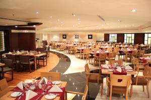 Restaurace v ubytování Makkah Hotel