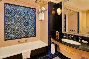 The Ummed Jodhpur Palace Resort & Spa的一间浴室