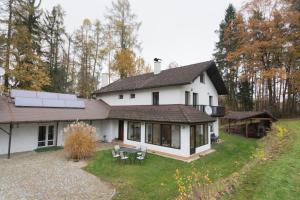 Budova, kde se prázdninový dům nachází