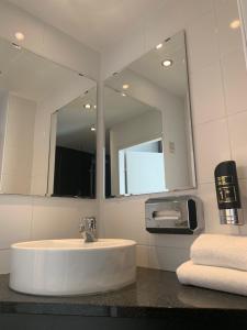 Koupelna v ubytování City Hotel Bergen op Zoom