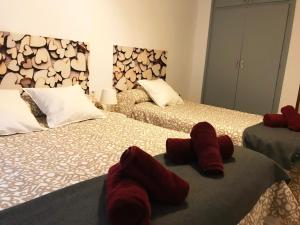 Posteľ alebo postele v izbe v ubytovaní HabitaHost Colón