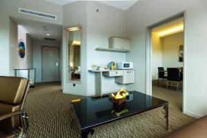 Kuchyň nebo kuchyňský kout v ubytování Sunway Hotel Seberang Jaya + 21 fotografií