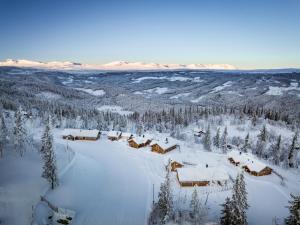 una vista aerea di un rifugio da sci nella neve di Liapark ad Ål