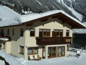 Gallery image of Apart Andrea in Holzgau