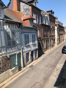 Gallery image of L'authentique in Honfleur