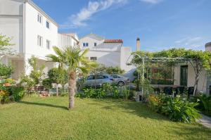 Zahrada ubytování Apartments Zanze