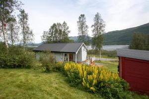 芬斯內斯的住宿－Midt Troms Perle，相簿中的一張相片