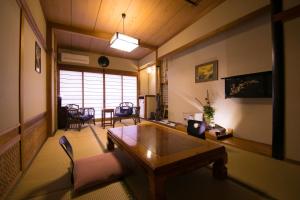 Gallery image of Hotel Housenkaku in Beppu