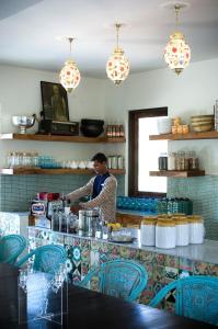 Reštaurácia alebo iné gastronomické zariadenie v ubytovaní Baghvan Pench National Park - A Taj Safari Lodge
