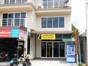 Gallery image of EQ Hostel in Thongsala +24 photos