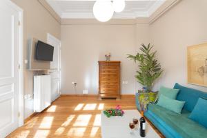 Gallery image of Hidesign Athens Apollon Luxury Apt in Plaka Acropolis in Athens