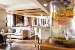 Posezení v ubytování Hotel Zweite Heimat