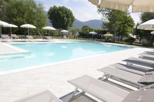 The swimming pool at or close to Agriturismo La Pisana