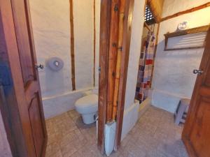 Baðherbergi á Cabalonga EcoAdventure