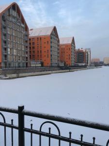 Top Designed Apartments v zime