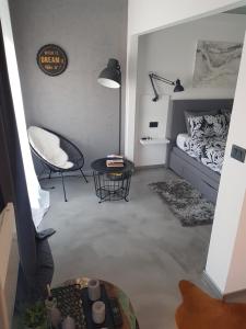 Posedenie v ubytovaní Apartman VIP, with Free Garage Parking