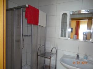 Kúpeľňa v ubytovaní Pension Strauss