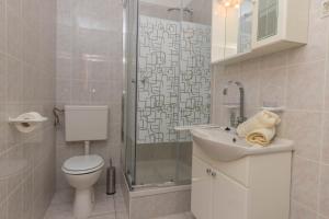 Kúpeľňa v ubytovaní Apartmani Adria LiLa Crikvenica Dramalj