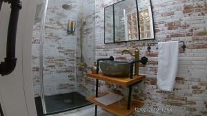 Łazienka w obiekcie Hostal Hispalense