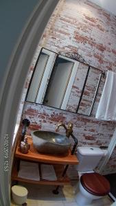 Łazienka w obiekcie Hostal Hispalense