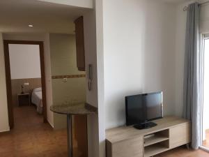 TV a/nebo společenská místnost v ubytování Albir Vacation