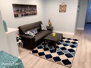 Istumisnurk majutusasutuses EN SUITE NEXT TO FELLS POINT